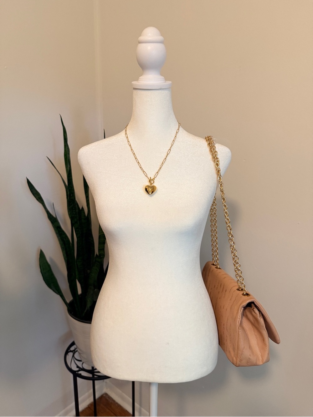 Sharif | Lion’s Gate Pink Leather Shoulder/Crossbody Bag - Picture 14 of 15